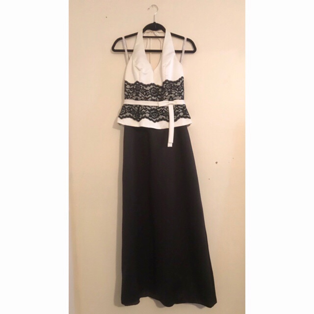 B&W Halter - Alfred Angelo